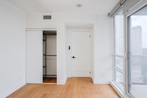 Photo 12 at 702 - 2240 Lakeshore Boulevard W, Mimico, Toronto