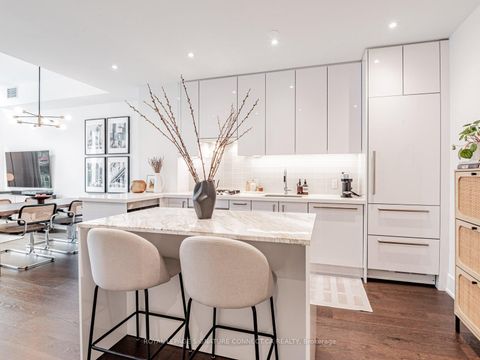 Photo 6 at TH132 - 39 Queens Quay E, Waterfront Communities C8, Toronto