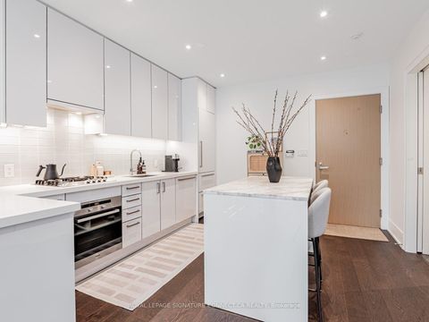 Photo 8 at TH132 - 39 Queens Quay E, Waterfront Communities C8, Toronto