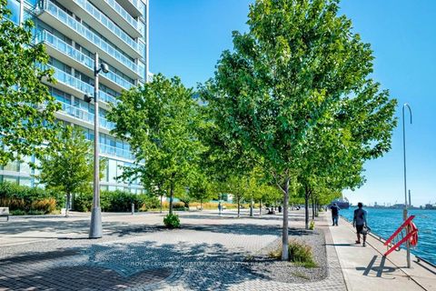 Photo 32 at TH132 - 39 Queens Quay E, Waterfront Communities C8, Toronto