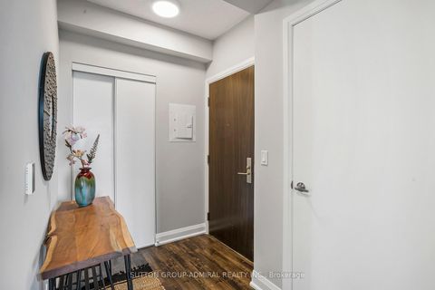 Photo 11 at PH09 - 68 CANTERBURY Place, Willowdale West, Toronto