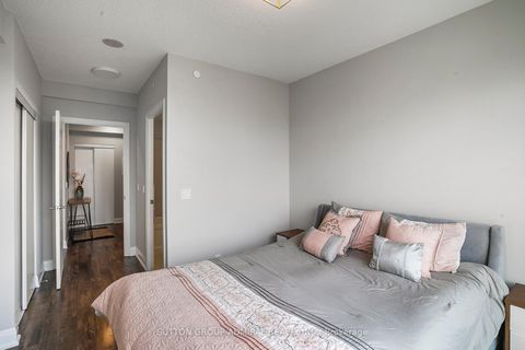 Photo 20 at PH09 - 68 CANTERBURY Place, Willowdale West, Toronto