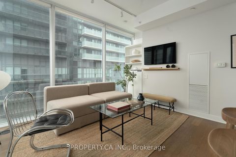 Photo 5 at 3308 - 15 Grenville Street, Bay Street Corridor, Toronto