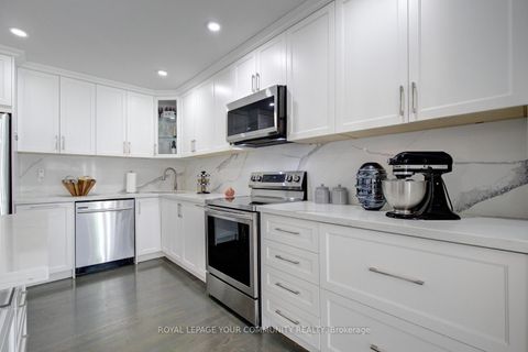 Photo 9 at 59 Kavala Street, Patterson, Vaughan