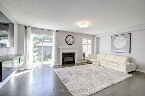 Photo 16 at 59 Kavala Street, Patterson, Vaughan