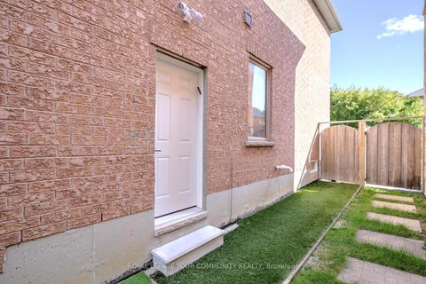 Photo 43 at 59 Kavala Street, Patterson, Vaughan
