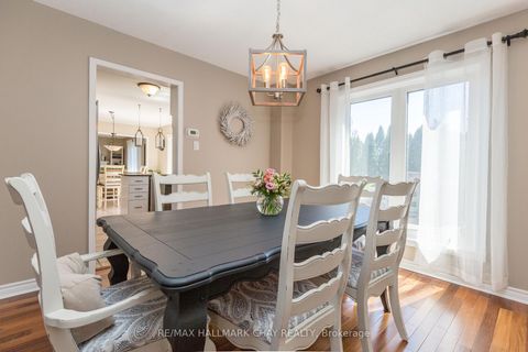 Photo 5 at 11 Heritage Road, Cookstown, Innisfil