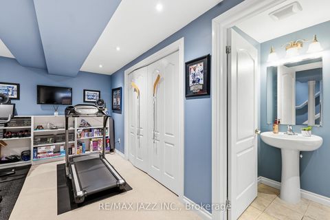 Photo 33 at 2415 Winlord Place, Windfields, Oshawa