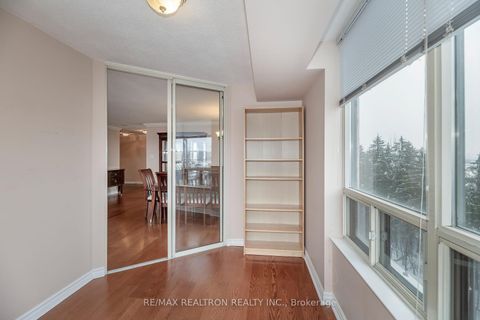Photo 5 at 615 - 8501 Bayview Avenue, Doncrest, Richmond Hill