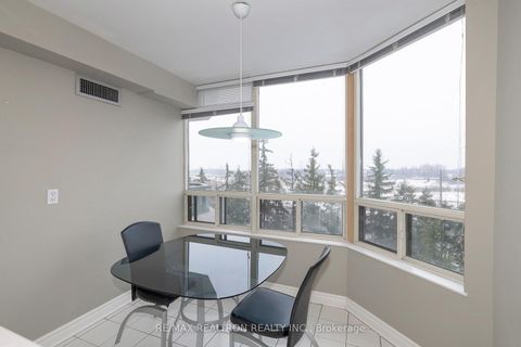 Photo 12 at 615 - 8501 Bayview Avenue, Doncrest, Richmond Hill