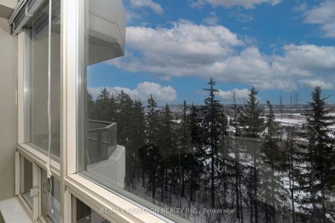 Photo 23 at 615 - 8501 Bayview Avenue, Doncrest, Richmond Hill