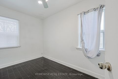 Photo 5 at 159 Alfred Avenue, Willowdale East, Toronto