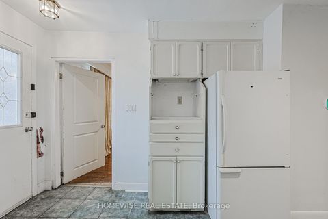 Photo 26 at 159 Alfred Avenue, Willowdale East, Toronto