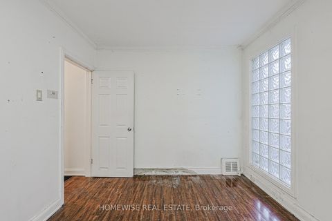 Photo 40 at 159 Alfred Avenue, Willowdale East, Toronto