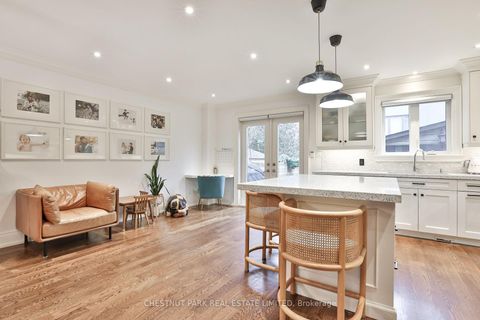 Photo 12 at 665 Millwood Road, Mount Pleasant East, Toronto