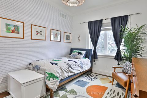 Photo 29 at 665 Millwood Road, Mount Pleasant East, Toronto