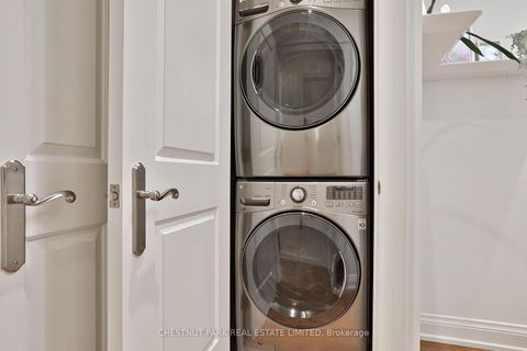 Photo 33 at 665 Millwood Road, Mount Pleasant East, Toronto