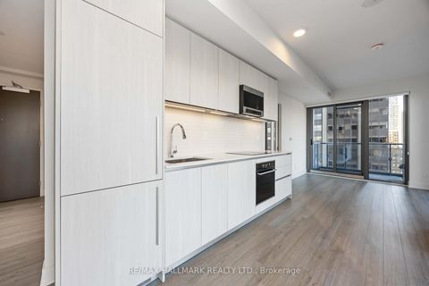 Photo 16 at 1403 - 8 Cumberland Street, Annex, Toronto