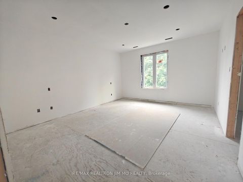 Photo 5 at 6 Cotton Avenue, Birchmount, Toronto