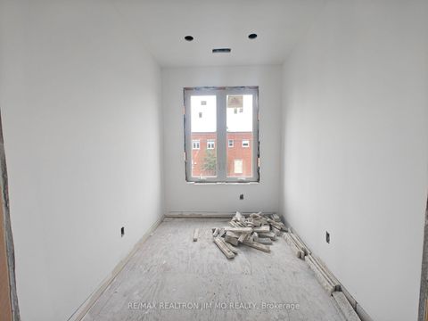 Photo 11 at 6 Cotton Avenue, Birchmount, Toronto