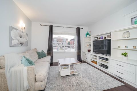 Photo 1 at 26 Manitoba Street, Mimico, Toronto