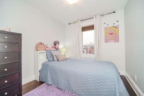Photo 6 at 26 Manitoba Street, Mimico, Toronto