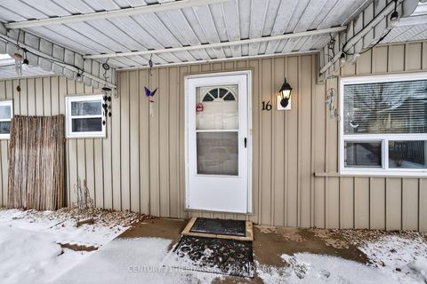 Photo 4 at 16 Mimosa Crescent, Rural Innisfil, Innisfil