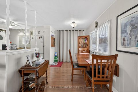 Photo 10 at 16 Mimosa Crescent, Rural Innisfil, Innisfil