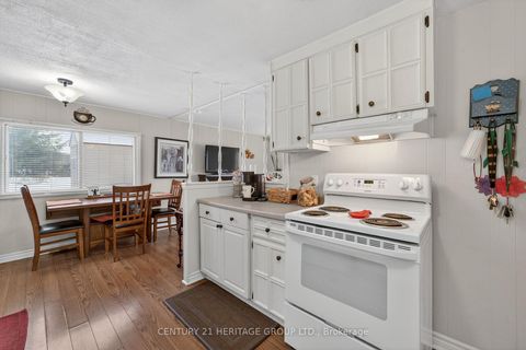 Photo 17 at 16 Mimosa Crescent, Rural Innisfil, Innisfil