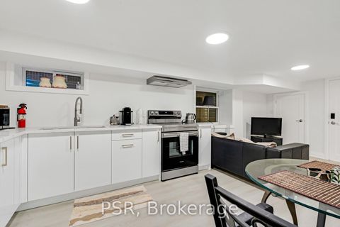 Photo 24 at 101 Clifton Road, Moore Park, Toronto