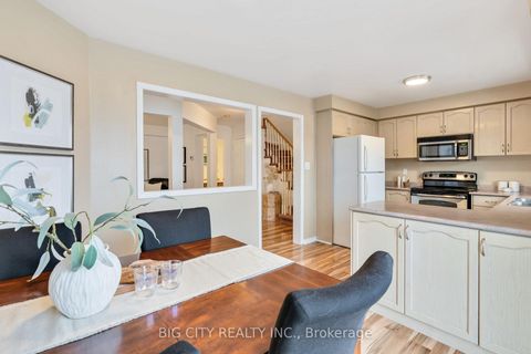 Photo 8 at 622 Pinder Avenue, Wyndham, Newmarket