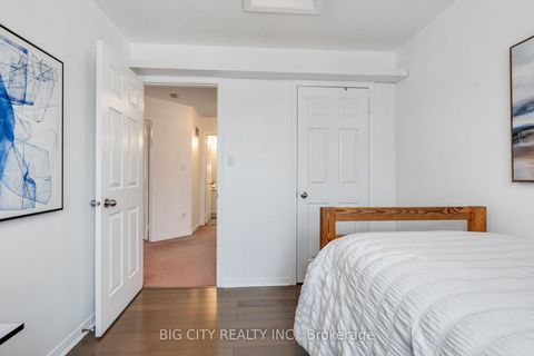 Photo 14 at 622 Pinder Avenue, Wyndham, Newmarket