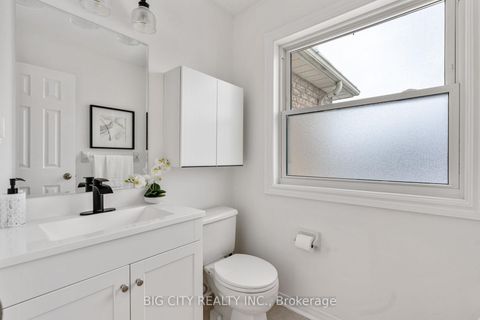 Photo 16 at 622 Pinder Avenue, Wyndham, Newmarket