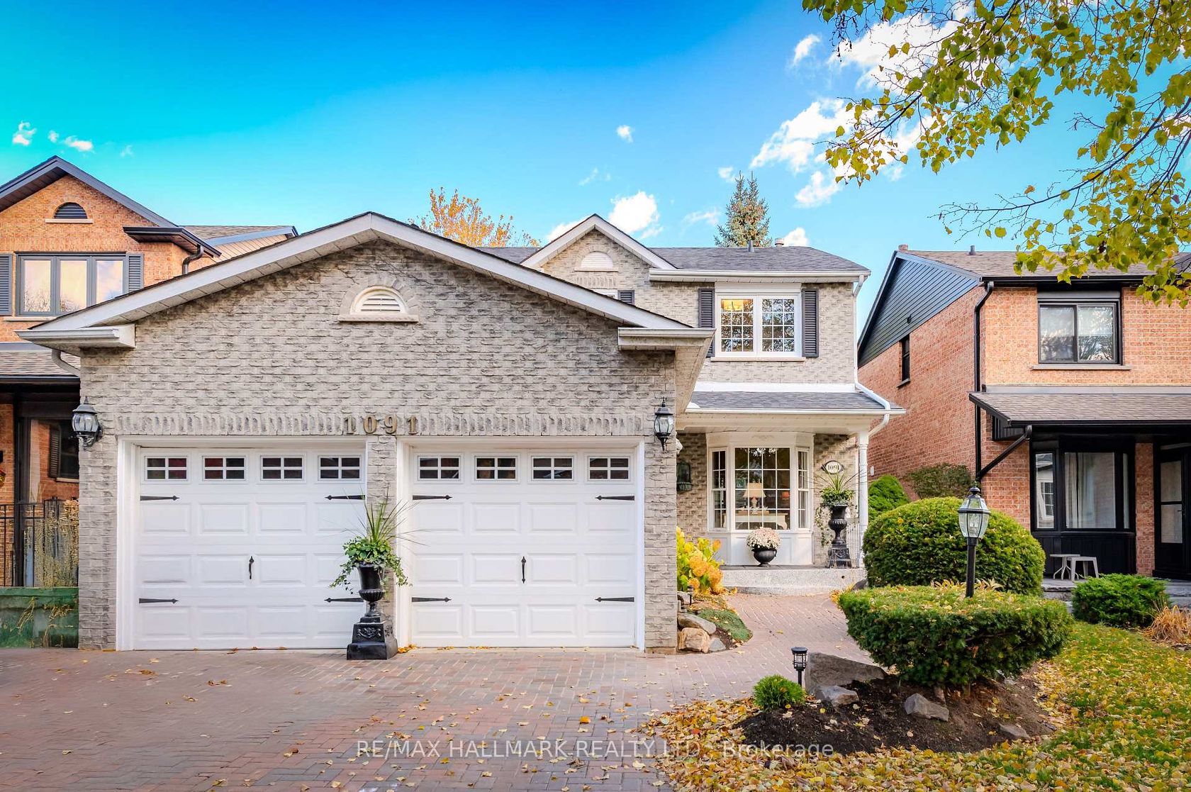 1091 Benton Crescent, Liverpool, Pickering 