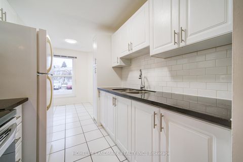 Photo 6 at 186 - 70 Cass Avenue, Sullivan, Toronto