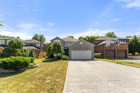 Photo 1 at 286 Kirby Crescent, Glenway Estates, Newmarket