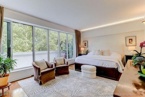 Photo 18 at 207 - 360 Bloor Street E, Moore Park, Toronto