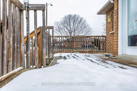 Photo 35 at 16 Goodwin Avenue, Bowmanville, Clarington