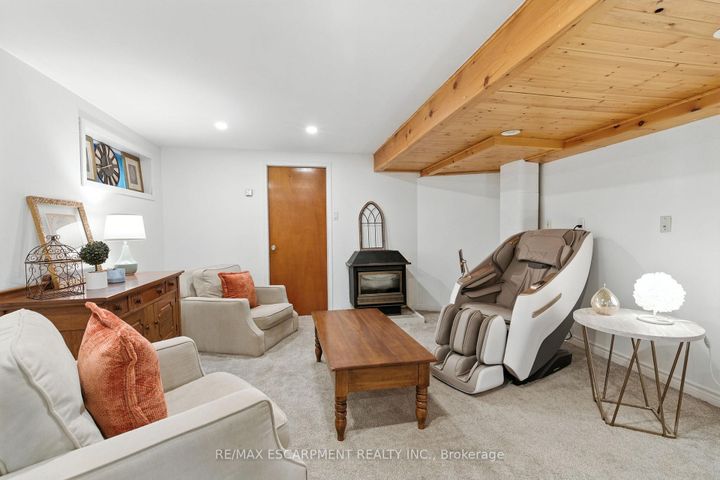 Photo 15 at 2224 Ghent Avenue, Brant, Burlington
