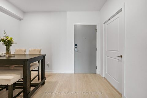 Photo 5 at 2109 - 30 Upper Mall Way, Brownridge, Vaughan