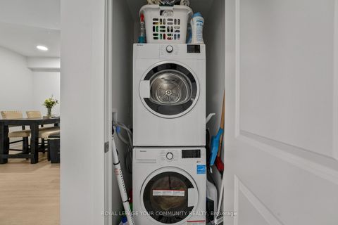 Photo 13 at 2109 - 30 Upper Mall Way, Brownridge, Vaughan