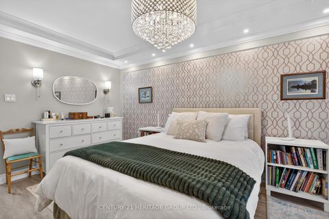 Photo 24 at 112 - 40 Harding Boulevard W, North Richvale, Richmond Hill