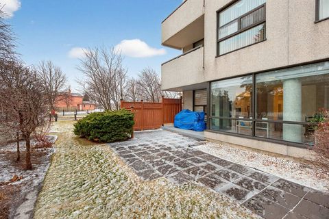 Photo 30 at 112 - 40 Harding Boulevard W, North Richvale, Richmond Hill