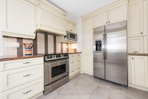 Photo 14 at 2602 - 100 Upper Madison Avenue, Westgate, Toronto