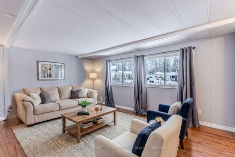 Photo 1 at 6 Hickory Court, Rural Innisfil, Innisfil