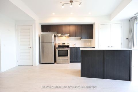 Photo 15 at 510 - 408 Browns Line, Alderwood, Toronto