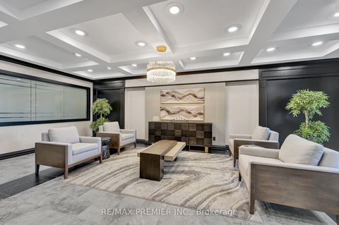 Photo 4 at 208 - 91 Townsgate Drive, Yorkhill, Vaughan