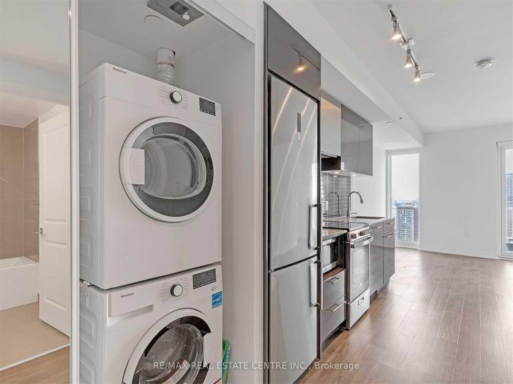 Photo 14 at 4709 - 251 Jarvis Street, Yonge Corridor, Toronto