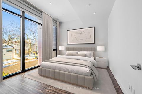 Photo 35 at 5 Braemar Avenue, Eglinton, Toronto