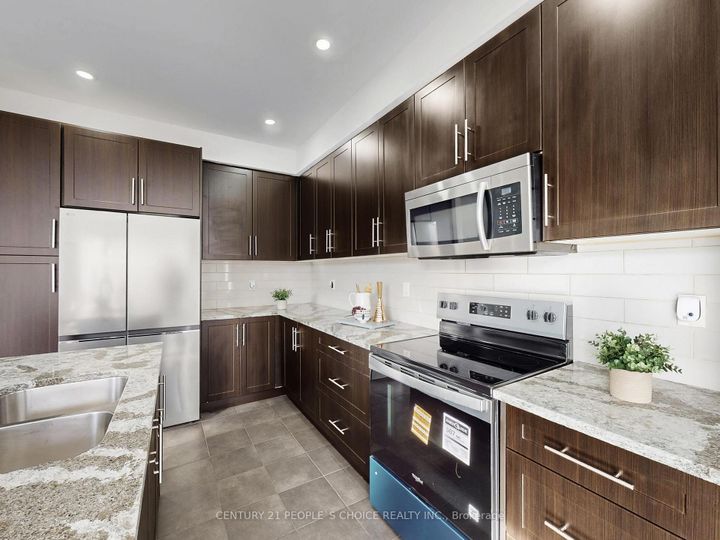 Photo 12 at 51 Elwin Road, Credit Valley, Brampton